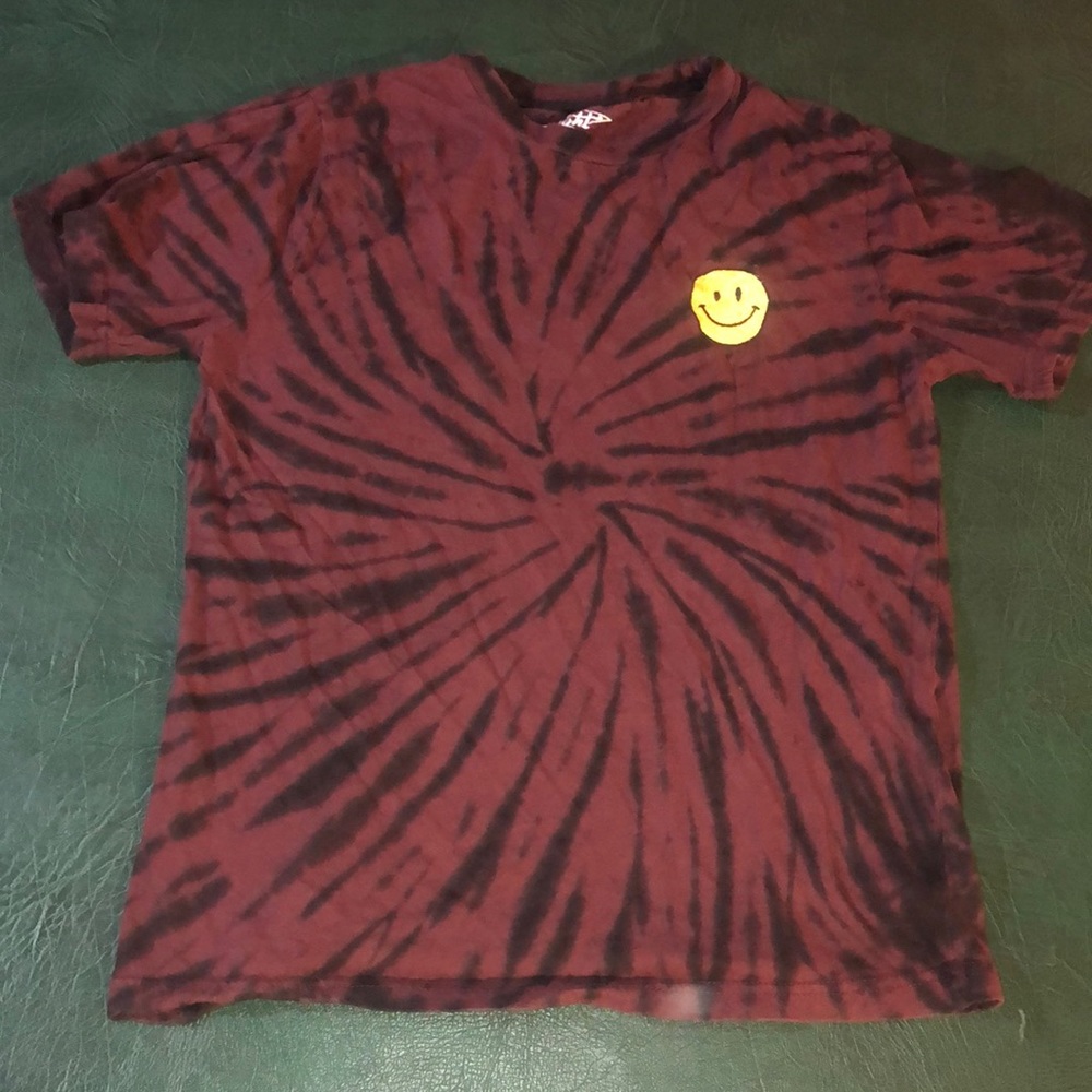 Maroon and black T-shirt